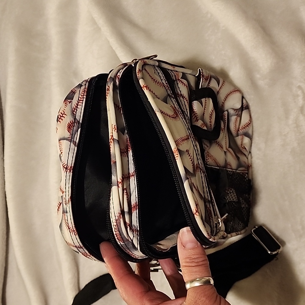 Bag - Picture 2 of 2